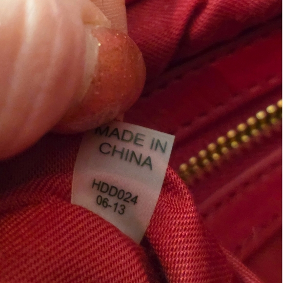 Tory Burch Amanda Red Leather Saddle Crossbody Bag Gold Logo NWT - Picture 7 of 14